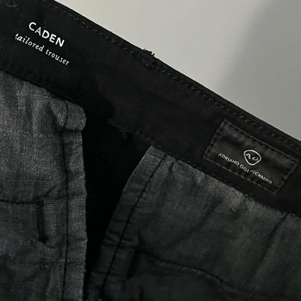 AG Adriano Goldschmied Cayden tailored trouser in black size 25 - Image 4