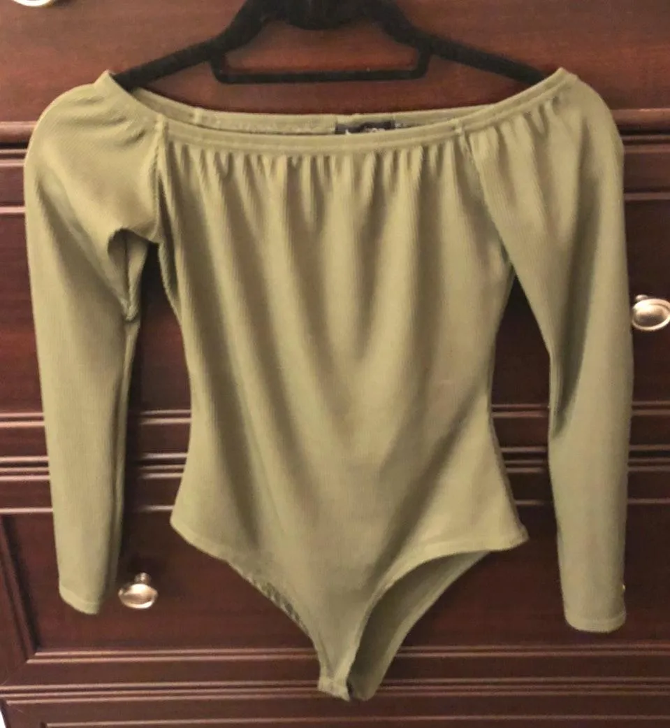 Boohoo Off-the-shoulder Bodysuit  - Image 3