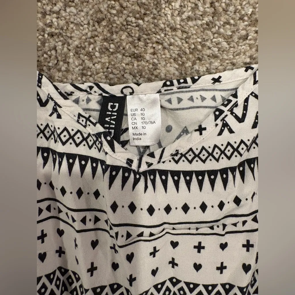 Divided by H&M Aztec Print Romper | Size: 10 - Image 2