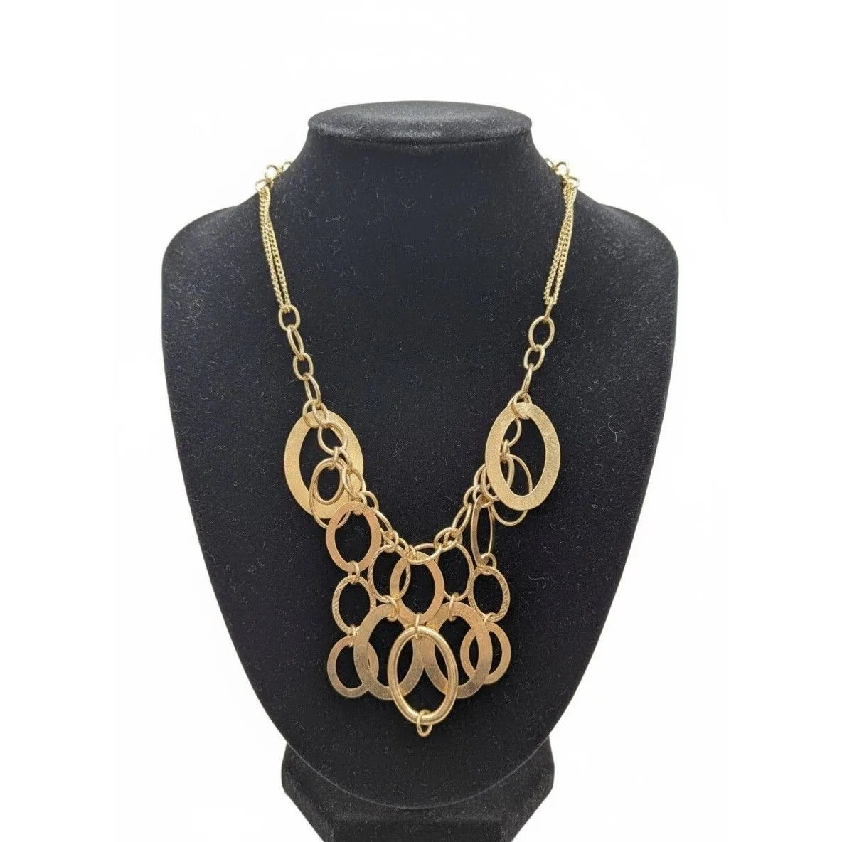 VTG Gold Tone Statement Necklace w/Textured Gold Metallic Geometric Rings - Image 7