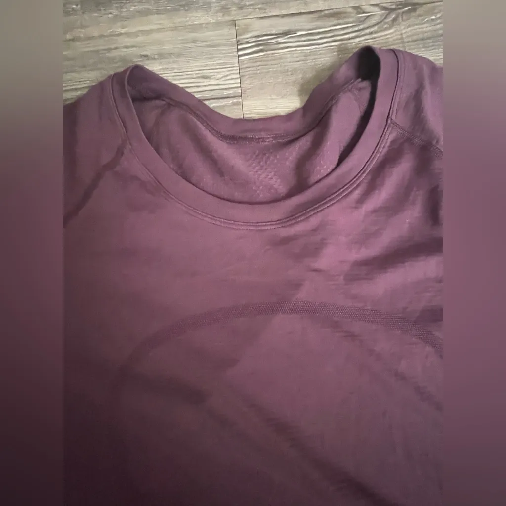 lululemon athletica Deep Purple Long Sleeve Tee Size 12 - Image 7