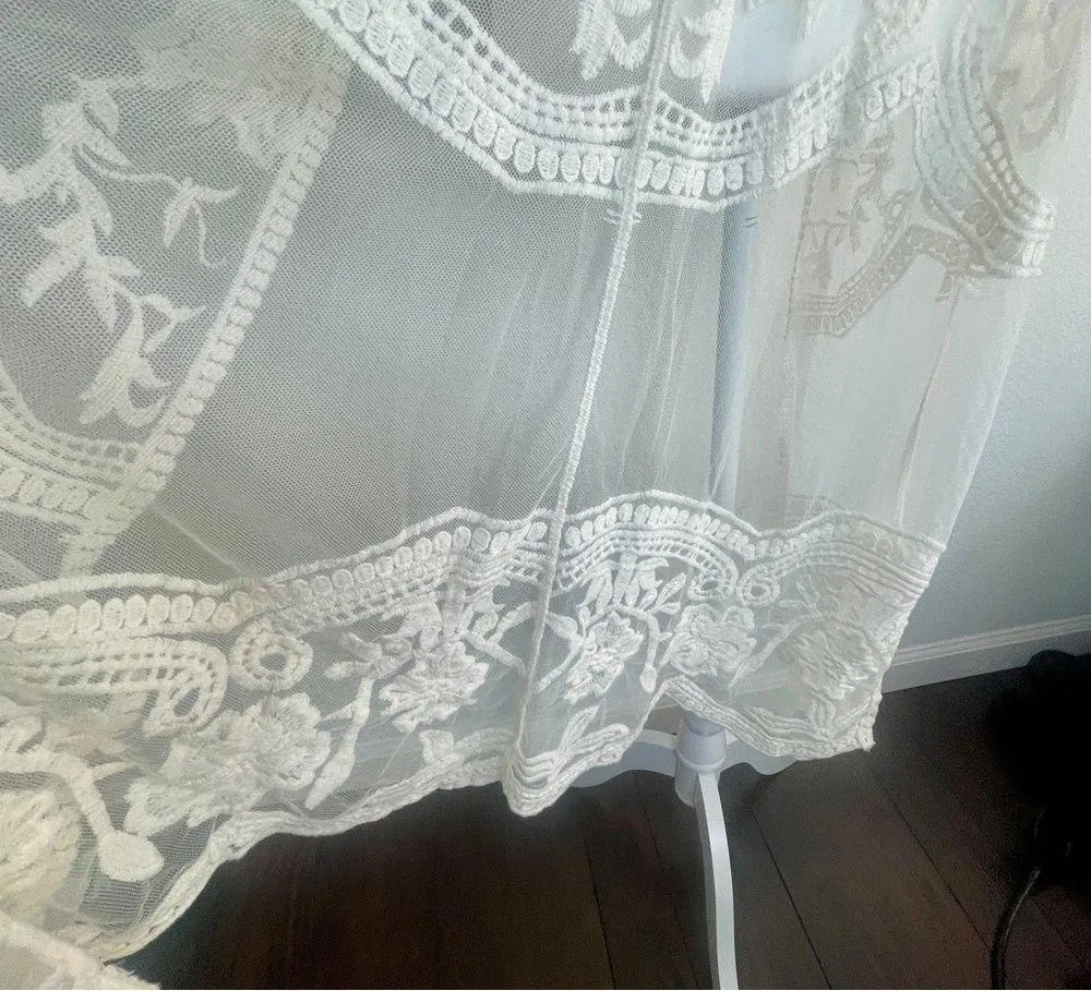 NWT Dizzy Lizzy Women's Sheer Lace Cream Embroidered Mesh Flyaway Kimono White Size L - Image 8