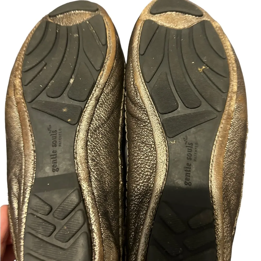 Gentle souls Kenneth Cole Soleful
Metallic Leather Split Vamp Loafer size 7.5 - Image 9