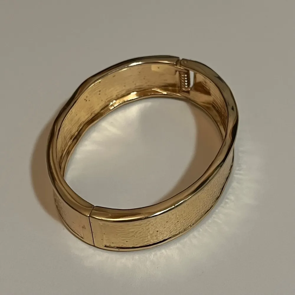 Vintage Gold - Image 7