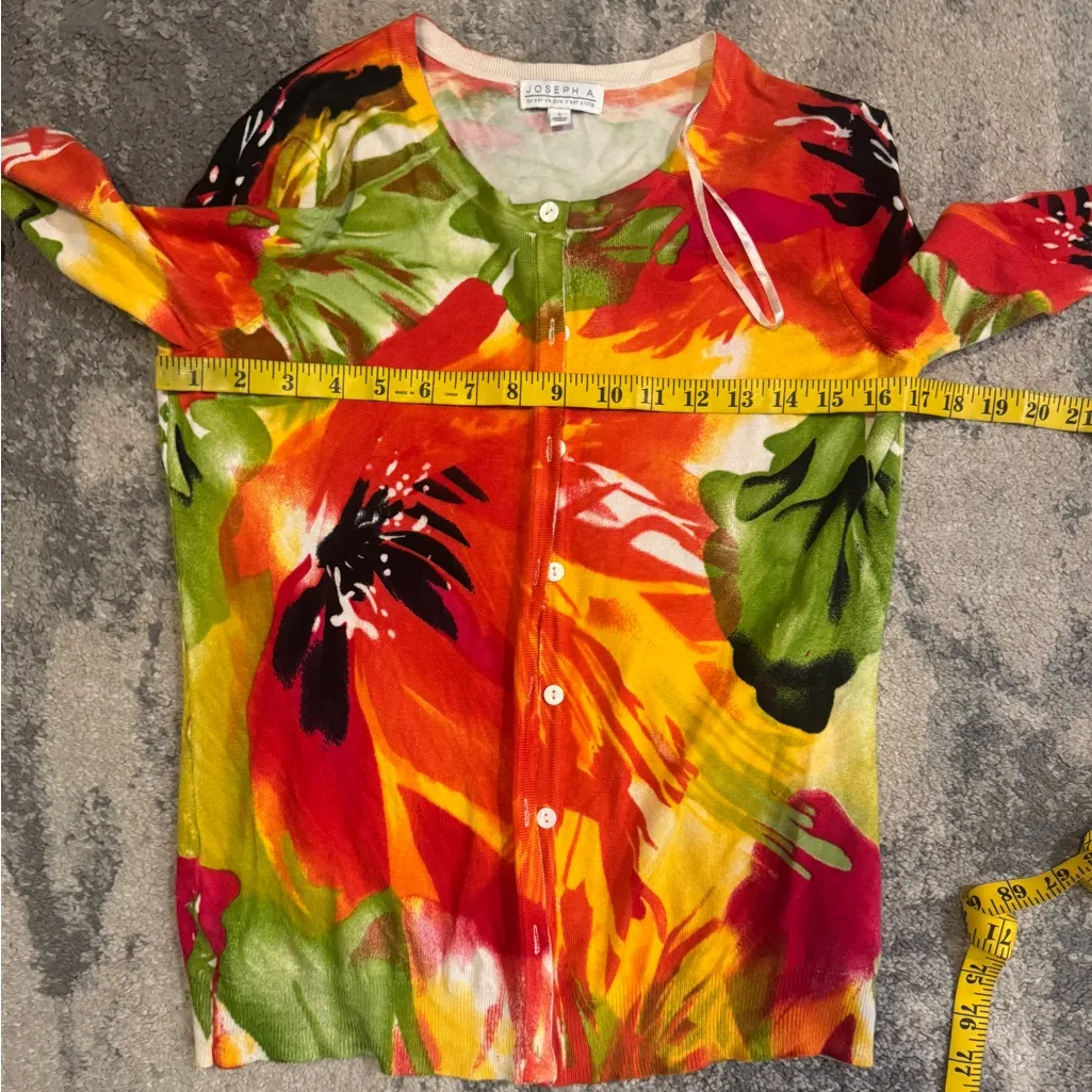 Joseph A. Colorful Floral Cardigan - Image 5