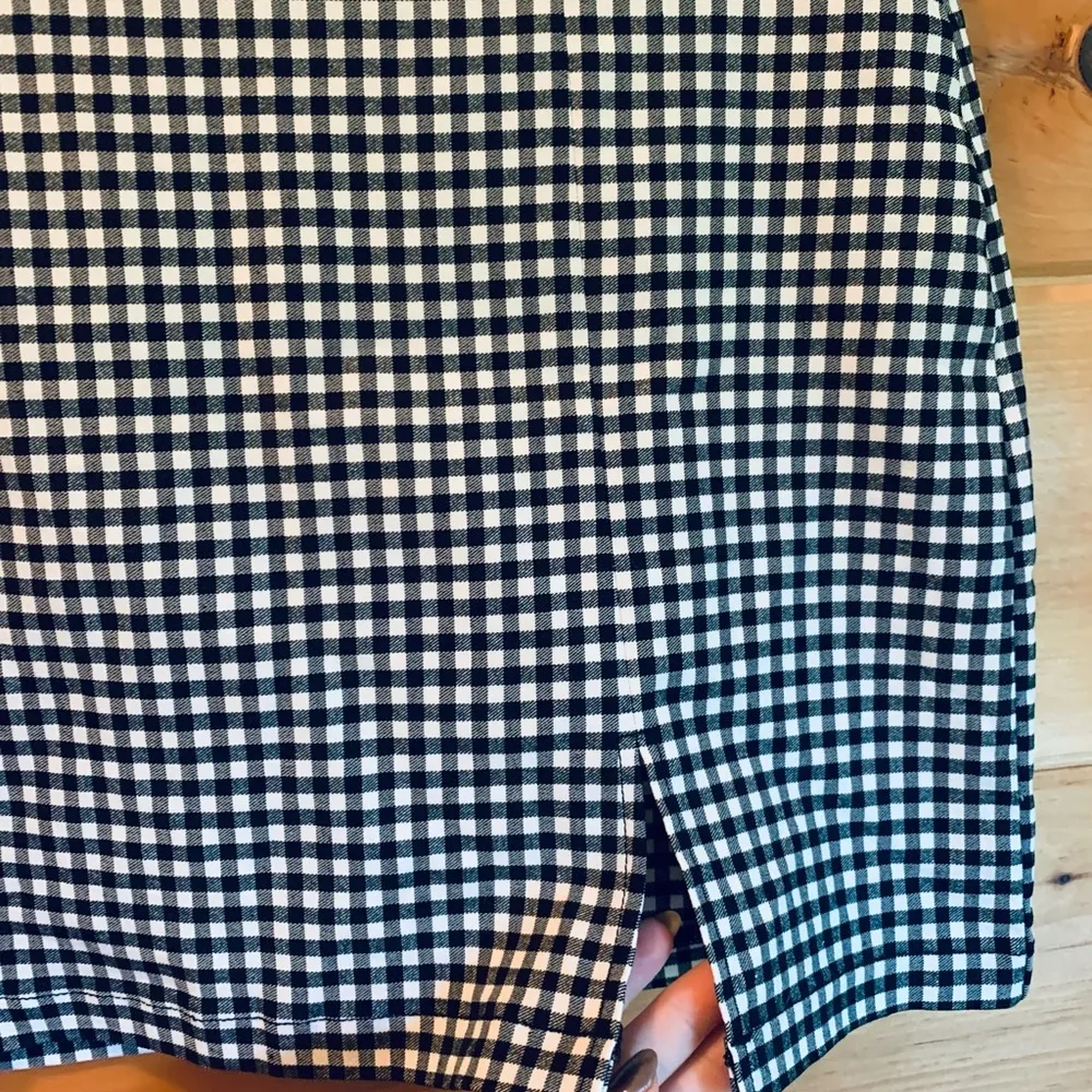 Women’s Shinestar Black And White Checkered Skirt Size M NWT - Image 2