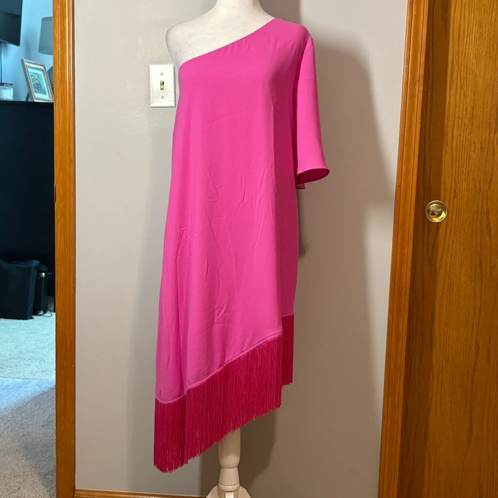 Trina Turk Gull Dress Hot Pink One Shoulder Fringe Hem cocktail‎ party glam - Image 2