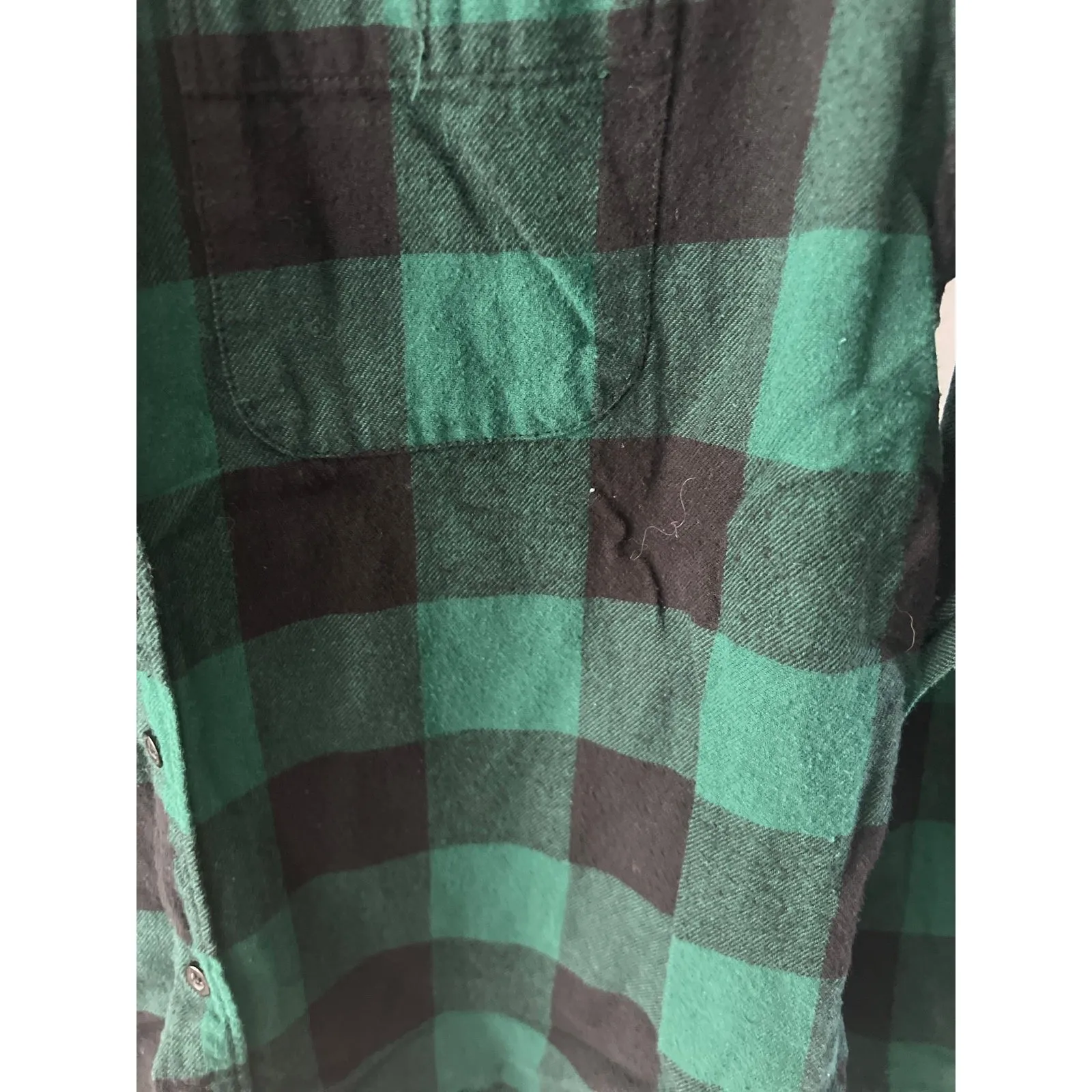 Aeropostale Women's Green Black Plaid Button‎ Down Flannel Size Small - Image 3
