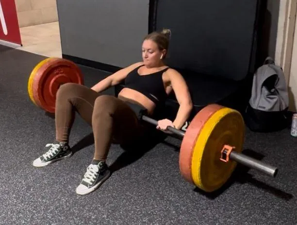 NVGTN Sports Bra - Image 5