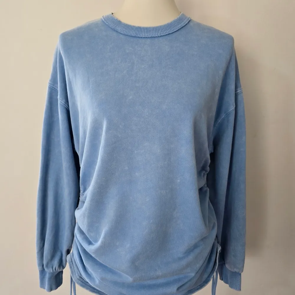 American Eagle Light Blue Cinch Waist Sweatshirt Size Medium - Image 2