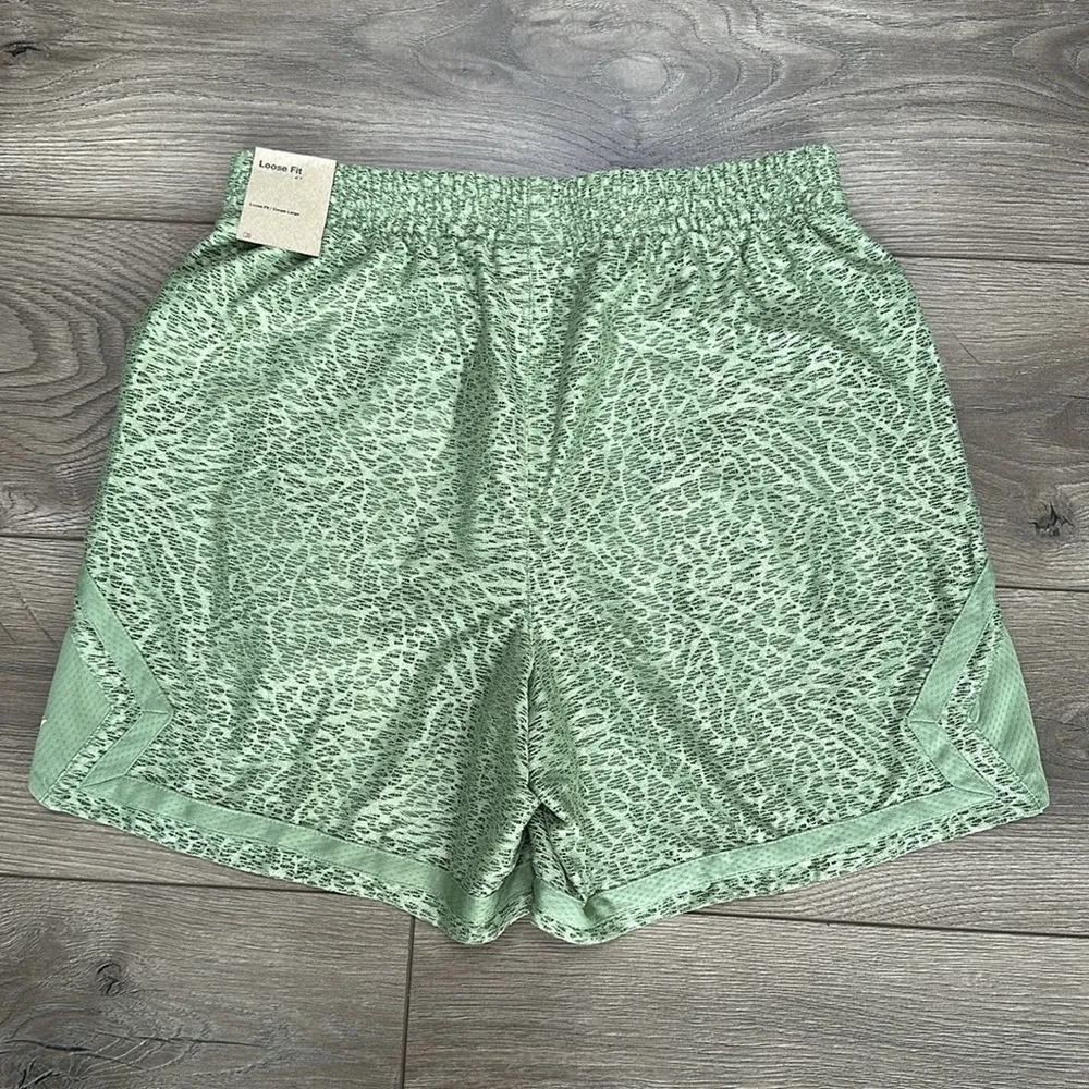 Jordan Nike  Diamond High Rise Green Basketball Gym Shorts Size Small - Image 5