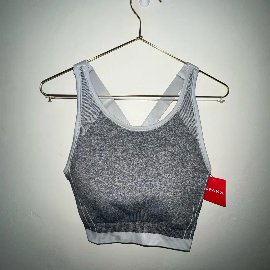 Spanx Seamless Sculpt Medium Impact Sports Bra in spacedye cloudy grey - Image 5