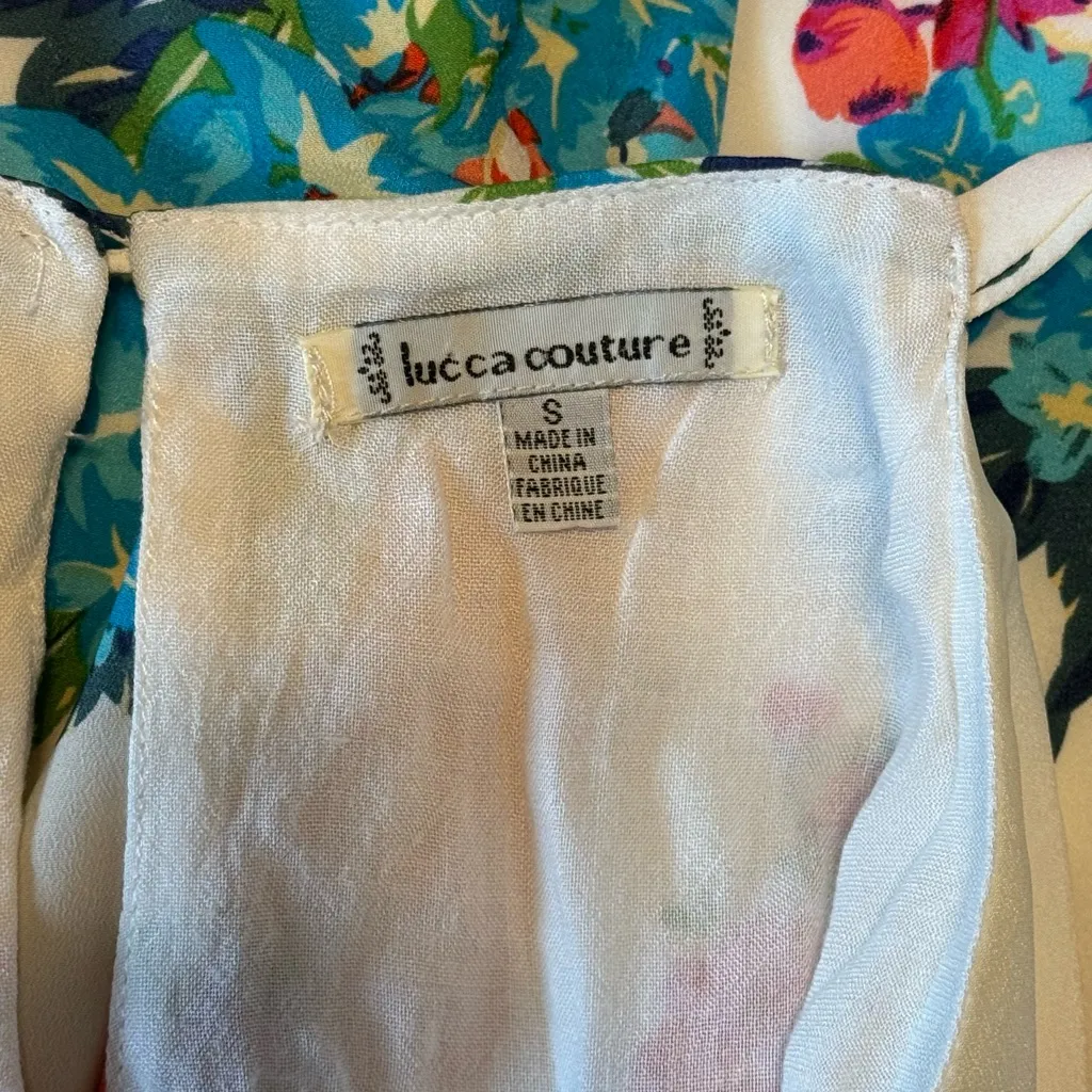 Women’s Lucca Couture Floral Print Button Front Keyhole Back Romper Size S - Image 5