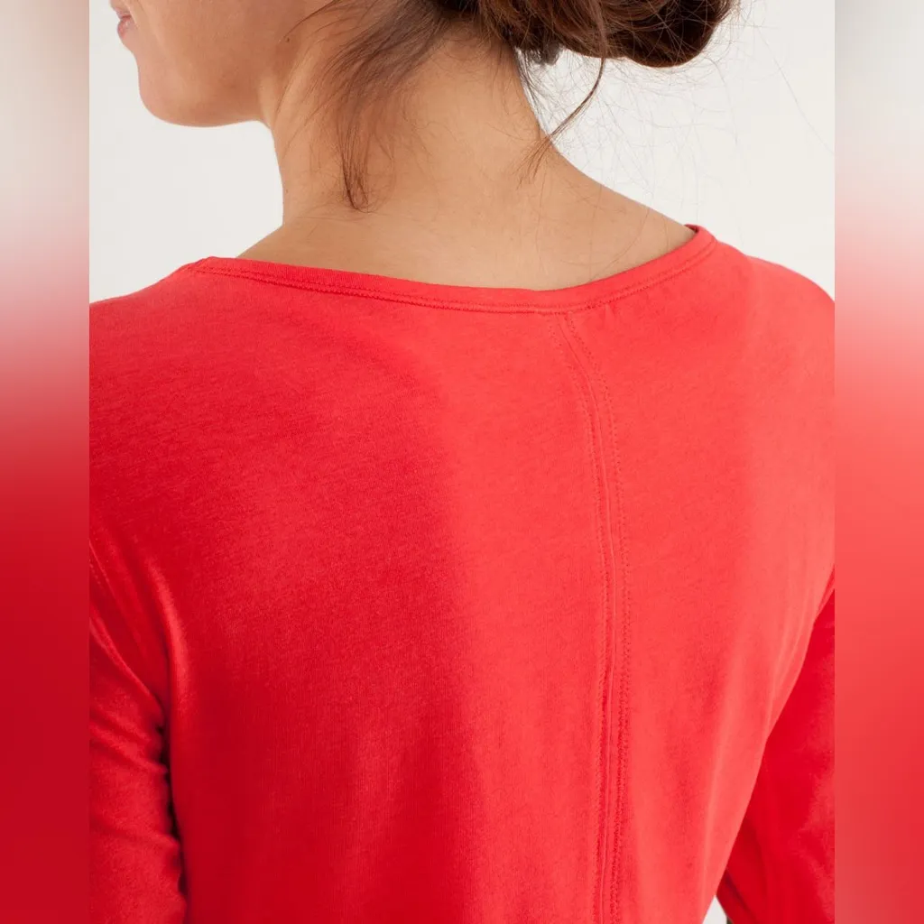 Lululemon Athletica Bright Red Long Sleeve Tee with Black Accents - Image 4