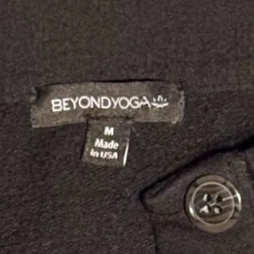 Beyond Yoga Medium Black East Coast 1/4 Button Pullover Henley Relaxed Fit  Warm - Image 3