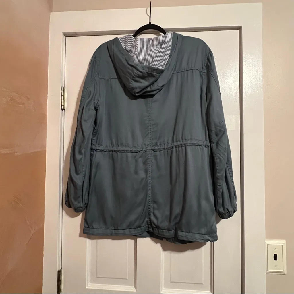 #08 MIA & TESS ARNOK SLATE BLUE LIGHTWEIGHT HOOD UTILITY JACKET SIZE MEDIUM NWT - Image 3