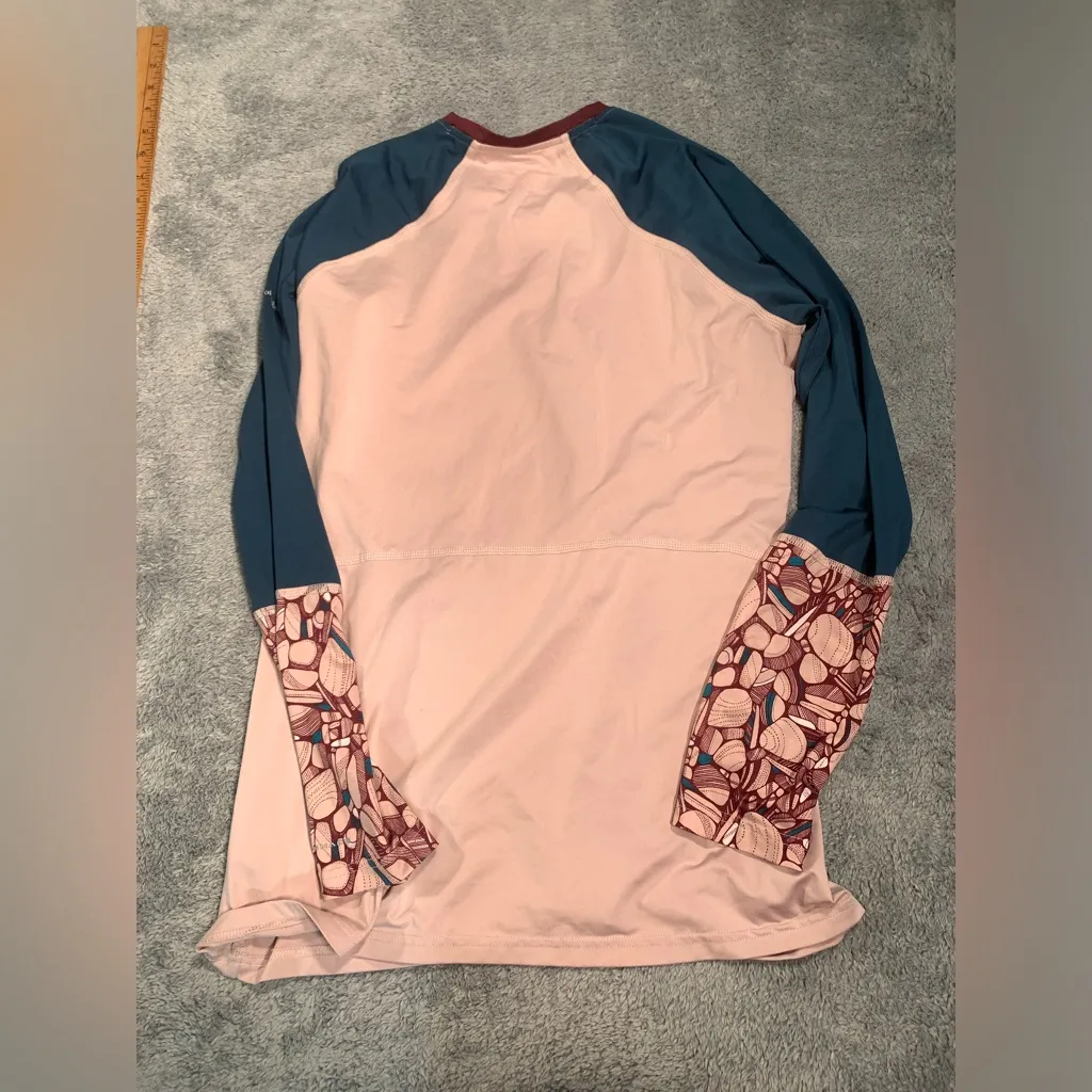 Columbia Burgundy and Blue Omni-Wick Shirt - Image 7