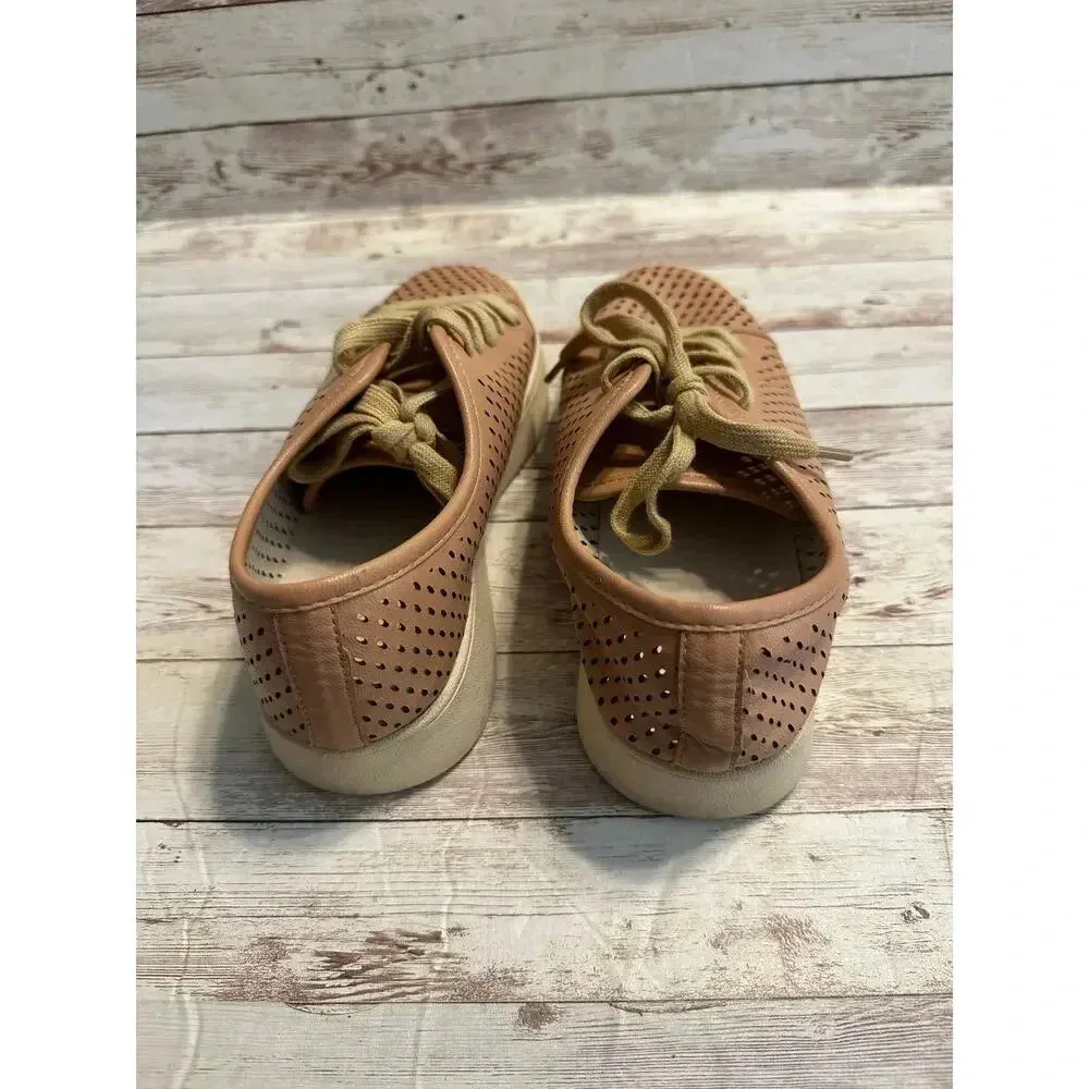 Oasis Society Perforated Lace Up Sneakers Women's Size 7.5 Blush Shoes Fashion Pink - Image 2