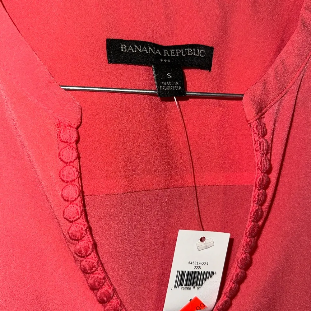 Banana Republic Button Up Blouse Dress Shirt - Image 2