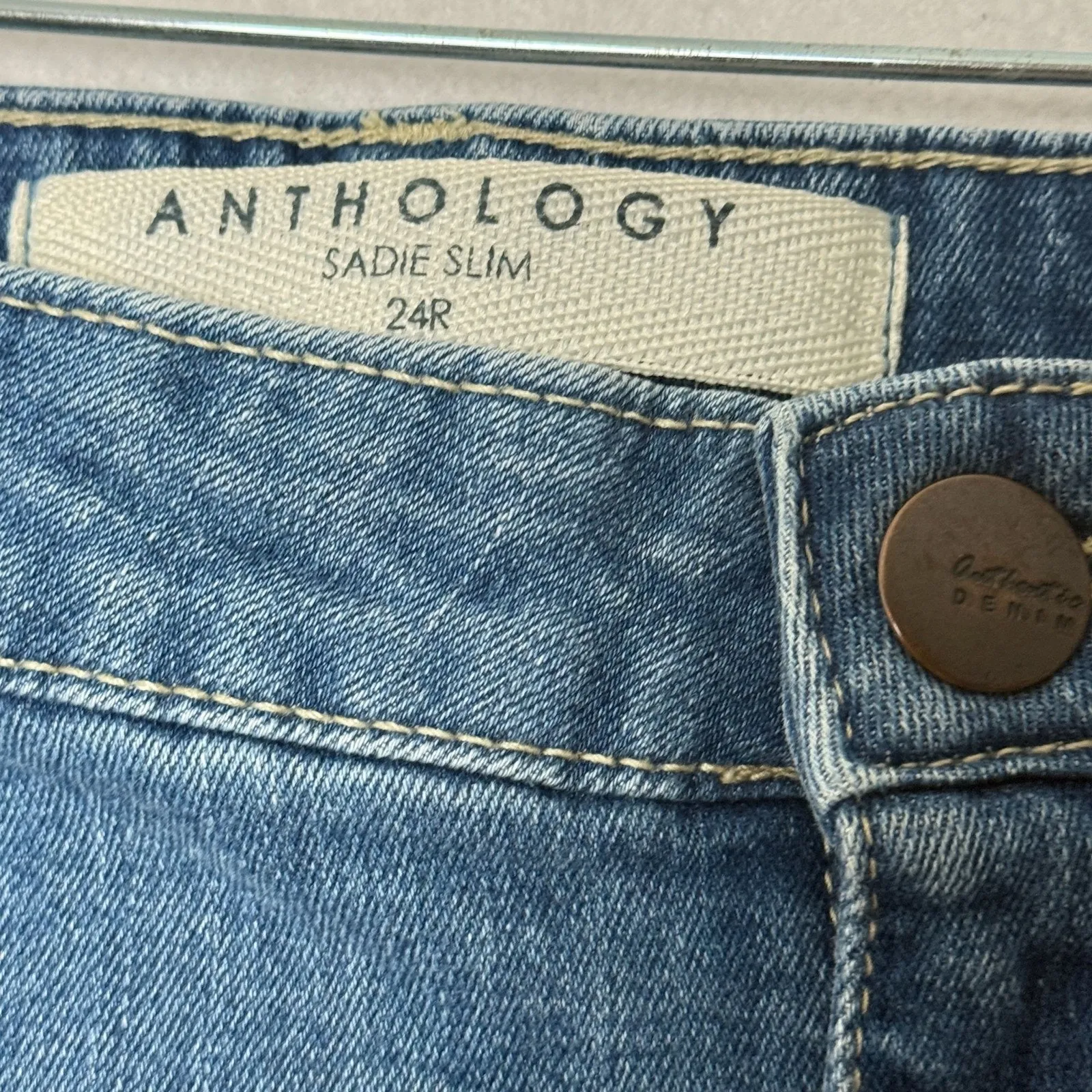 Anthology Sadie Slim Pearl Embellished Sz 24 Womens Denim Jeans Decorative Y2K‎ Blue - Image 4