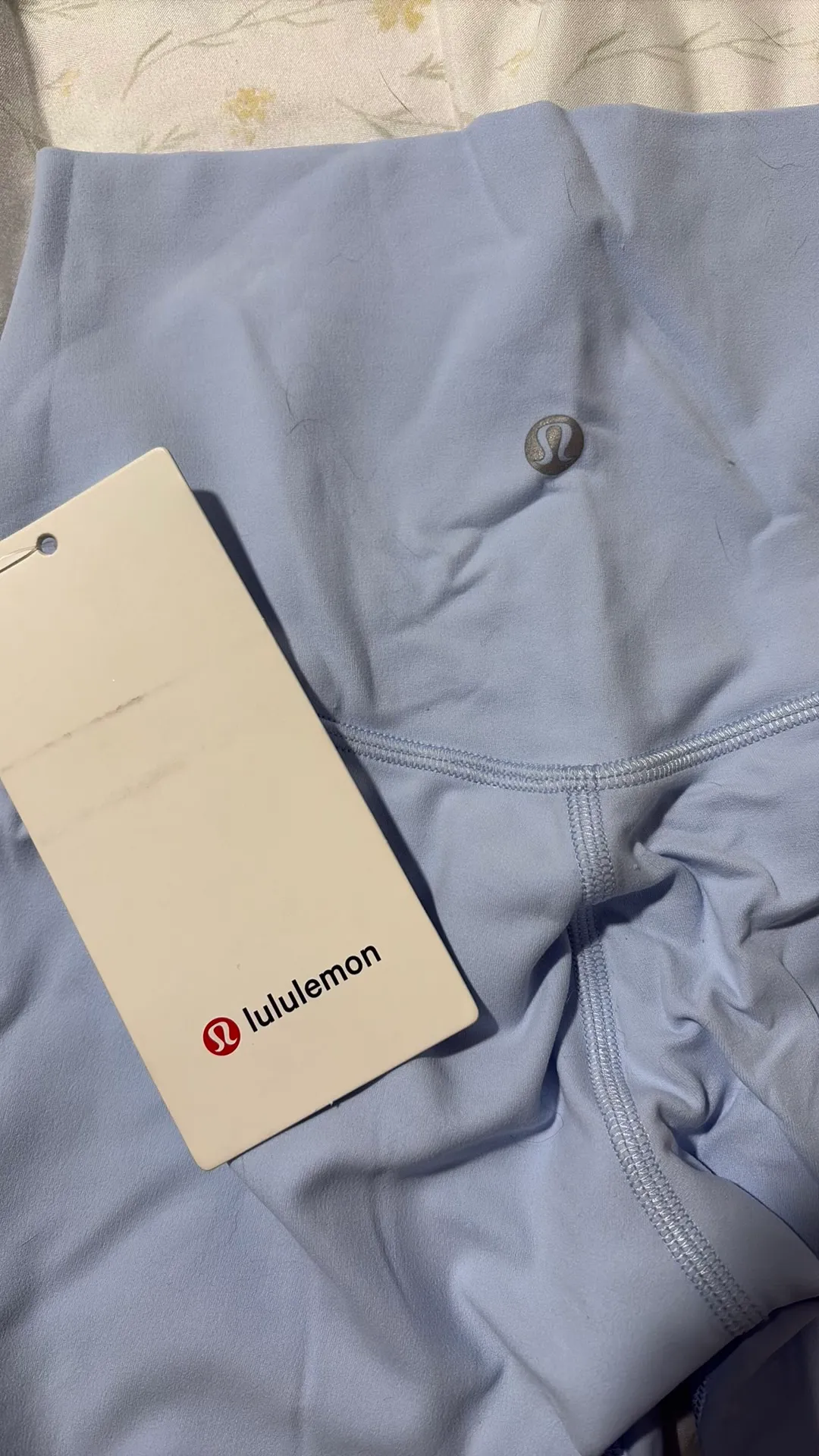 Lululemon Align Shorts 6" - Image 4