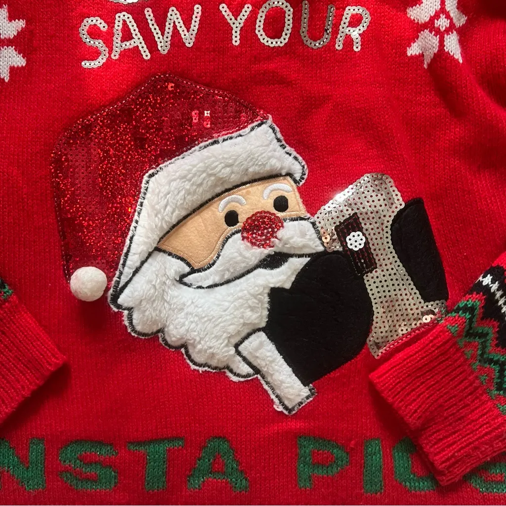 No Boundaries Women’s Red Santa Christmas Sweater Size Small - Image 2