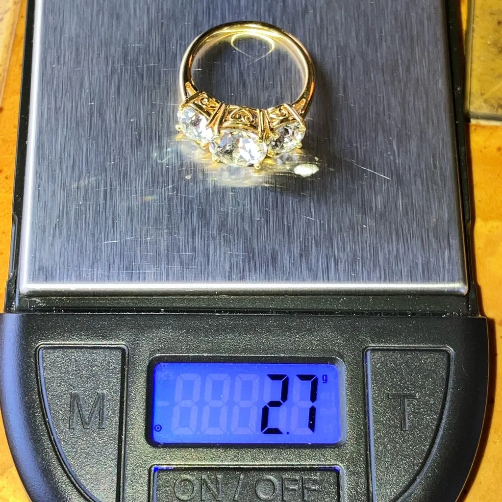 Swarovski Crystal Sterling Silver Ring Size 5.75 - Image 9