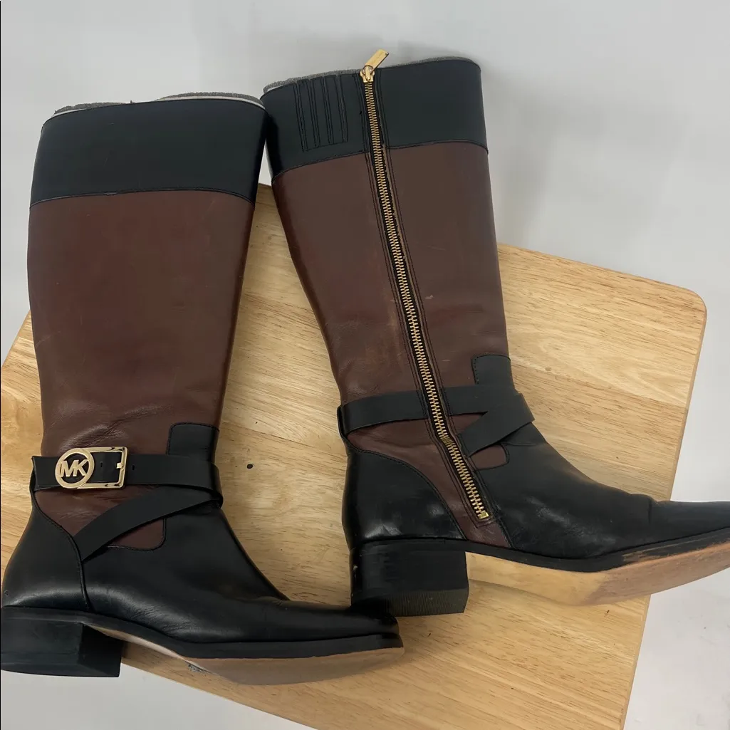Michael Kors brown and black gold logo boots - Image 11