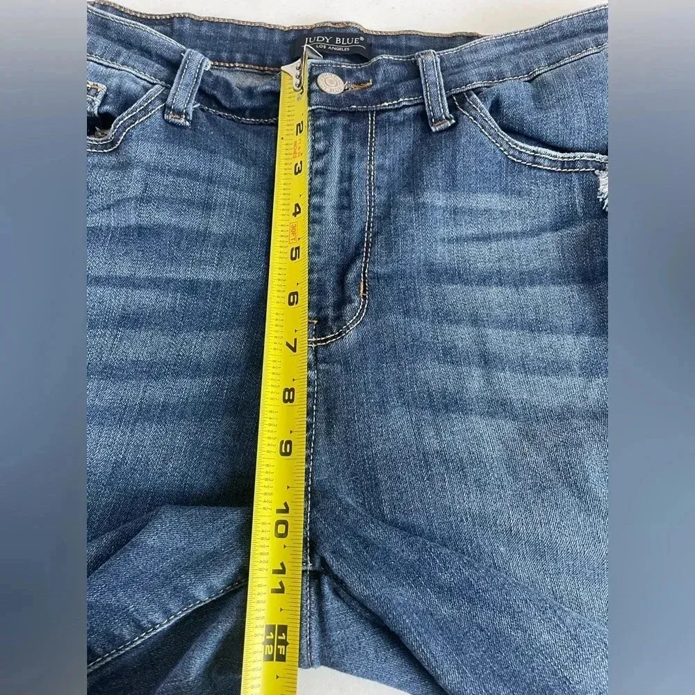 Judy Blue High Waisted Straight Fit Distressed Fray Hem Jeans 15/32 Plus EUC 021 - Image 8