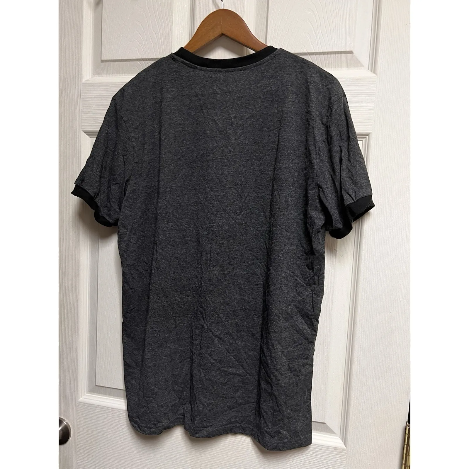 023-009 Disney Store Mickey Mouse Shirt Women's Large Gray‎ Black Short Sleeve - Image 2