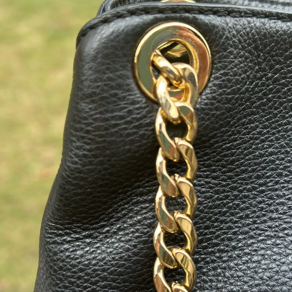 Michael Kors Jet Set Large Black Leather Shoulder Bag - Image 7