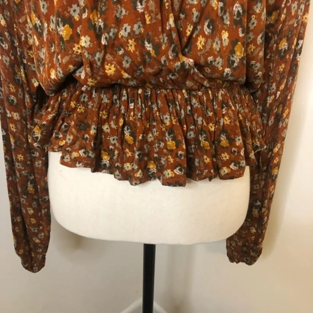 Final Touch Floral V-Neck Peplum Blouse - Image 5