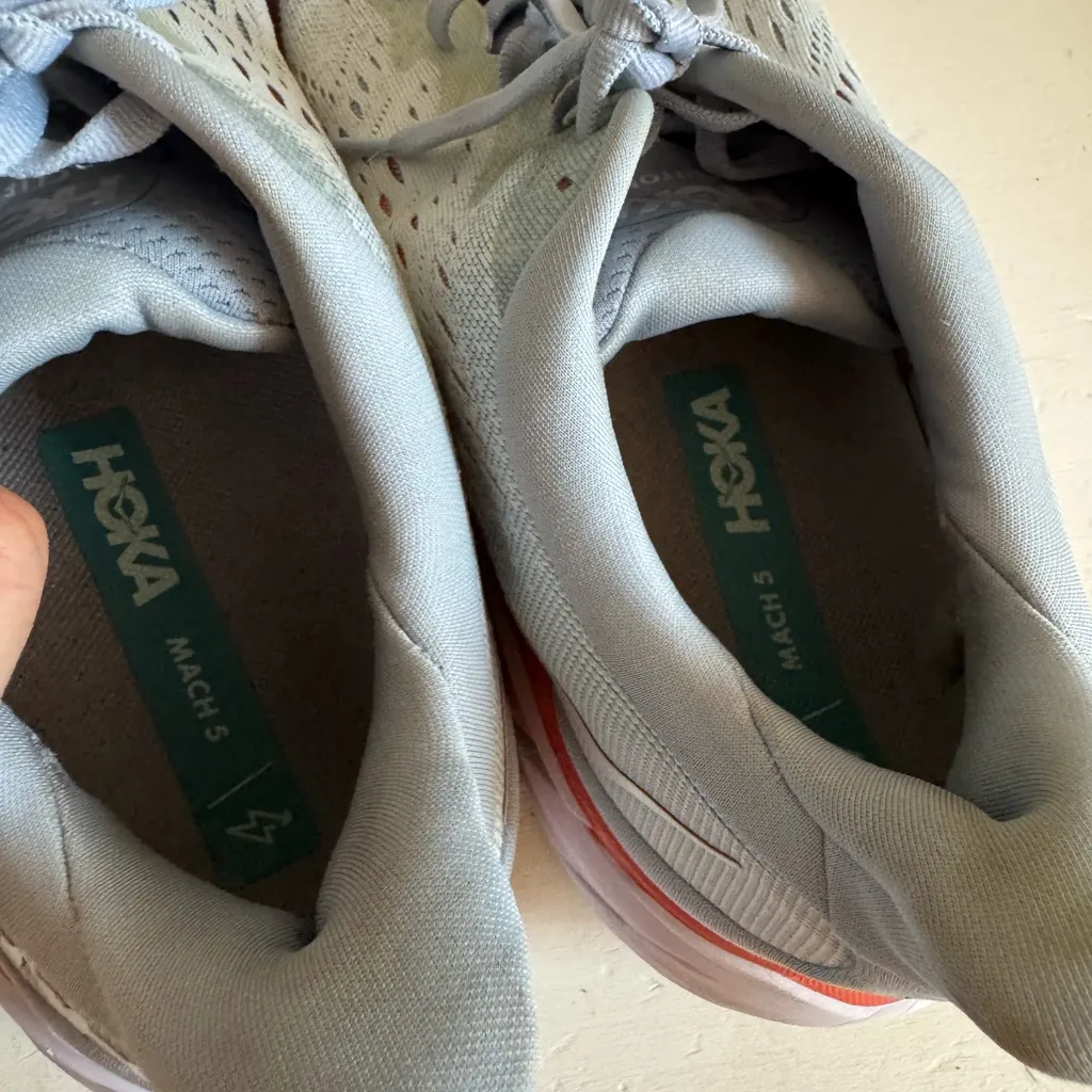 Hoka One women’s Clifton 8 size 10.5 wide width - Image 5