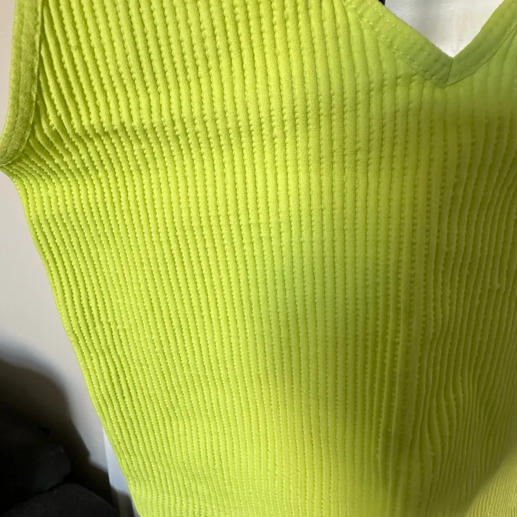 Lime Green Ribbed V - Image 3