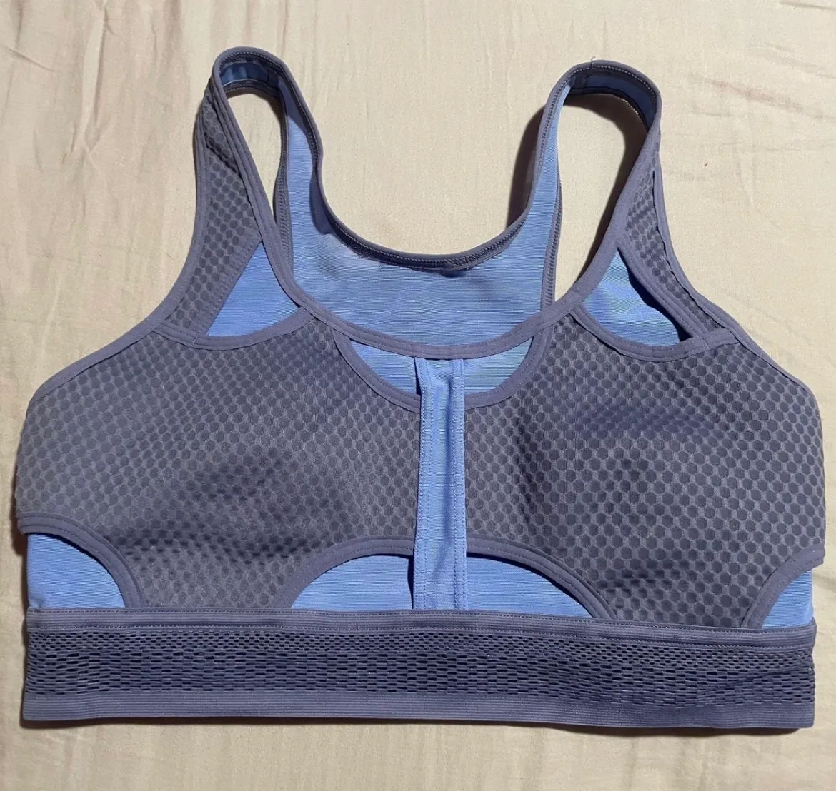 Sports Bra Two-toned - Image 3