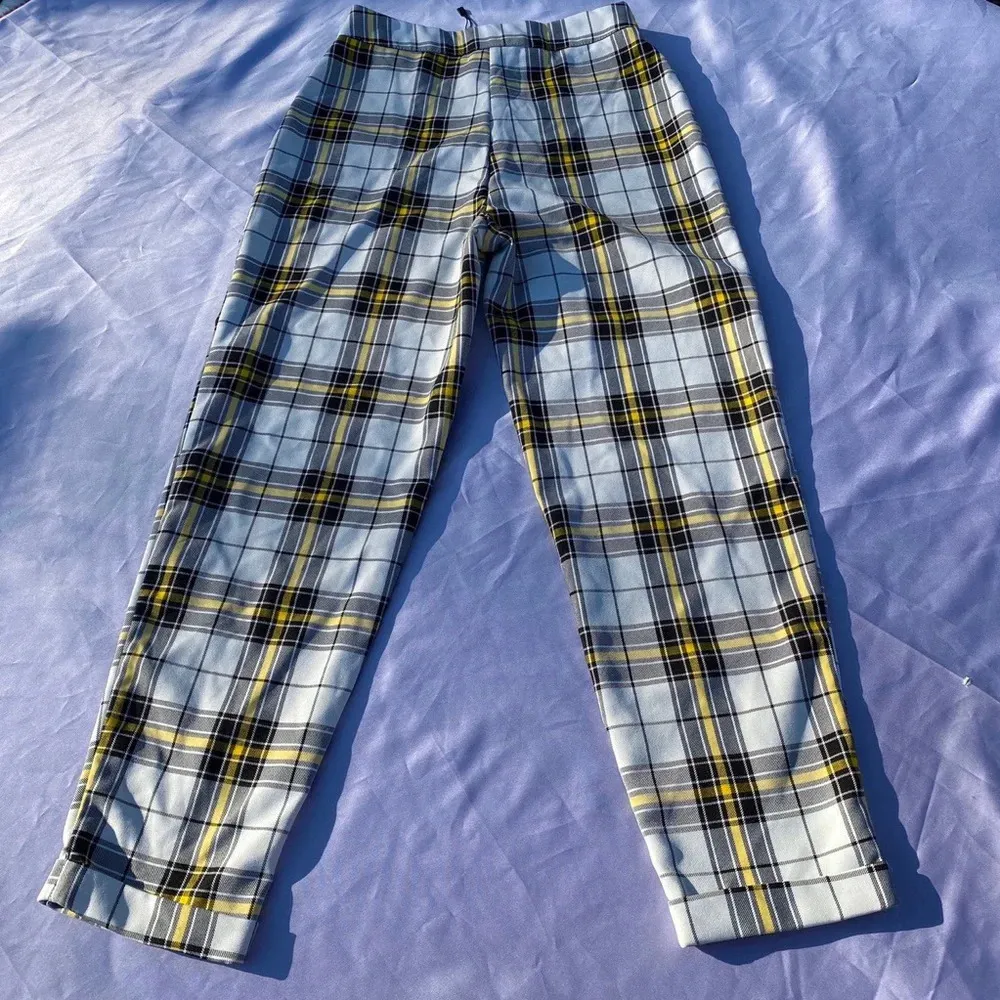 Nasty Gal plaid multicolored trousers  size US 6 - Image 2