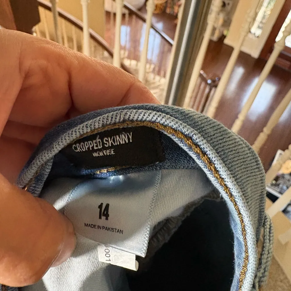 EXPRESS  Women's Blue Distressed Jeans - Image 4