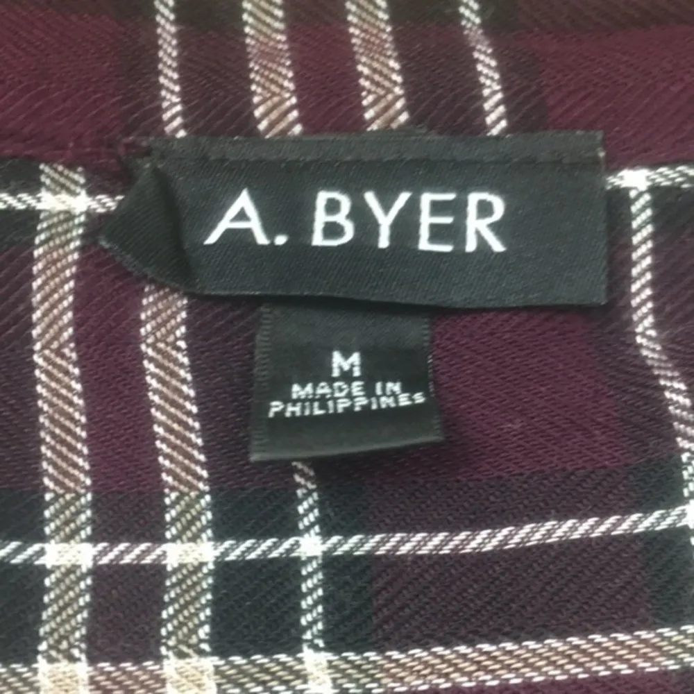 A .BYER  ladies blouse M - Image 5