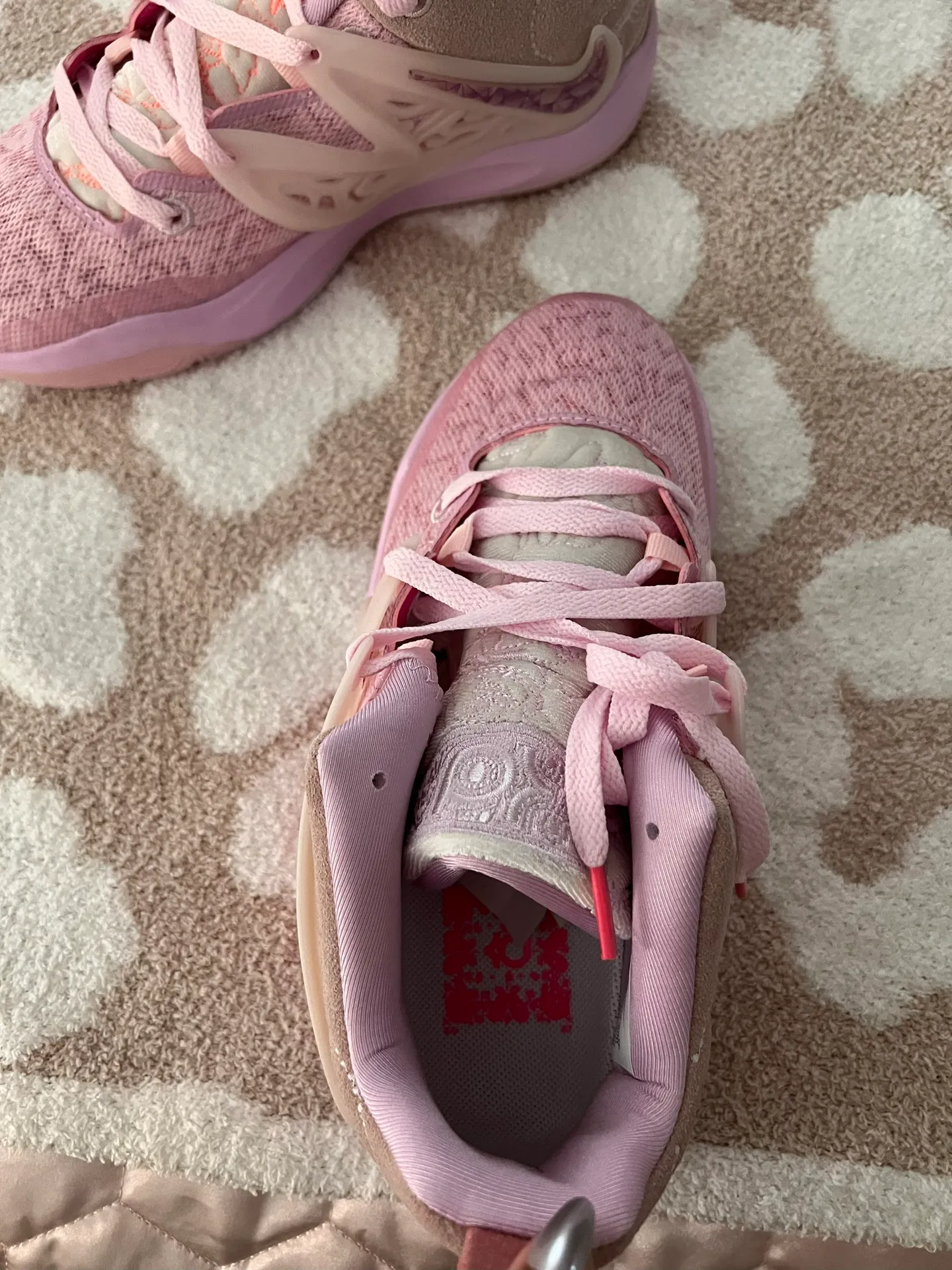 Pink Basketball Shoes - Image 12