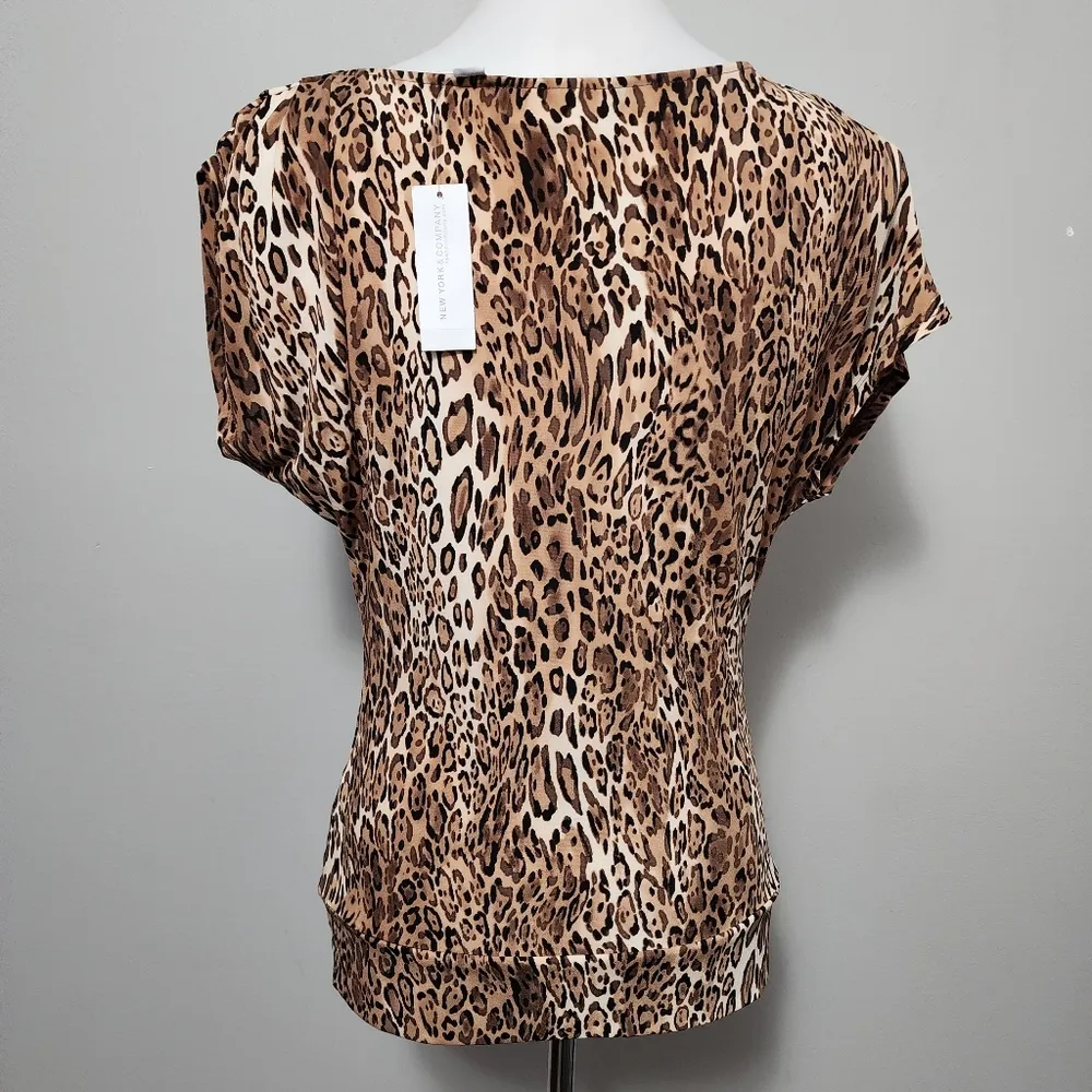 NY&CO Brown Tan Leopard Print Asymmetric Neck Jersey Knit Blouse Size Small - Image 6
