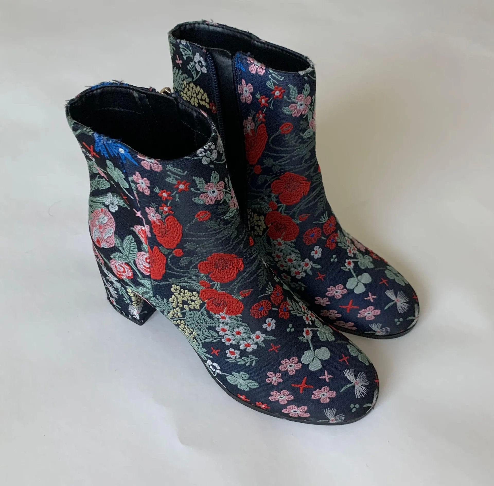 American Vintage Floral Booties - Image 2