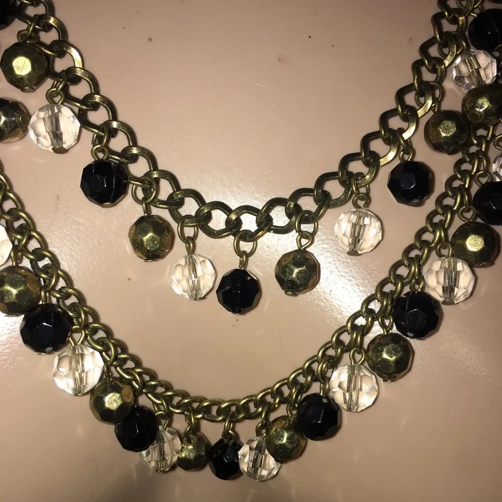 Pretty layered dangling bead necklace - Image 2