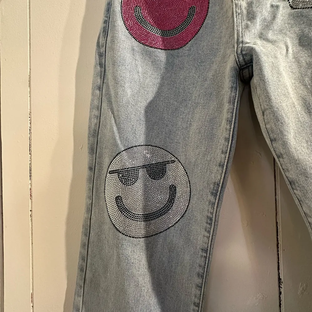 AKIRA Rhinestone Smiley Face Light Blue Jeans - Image 3