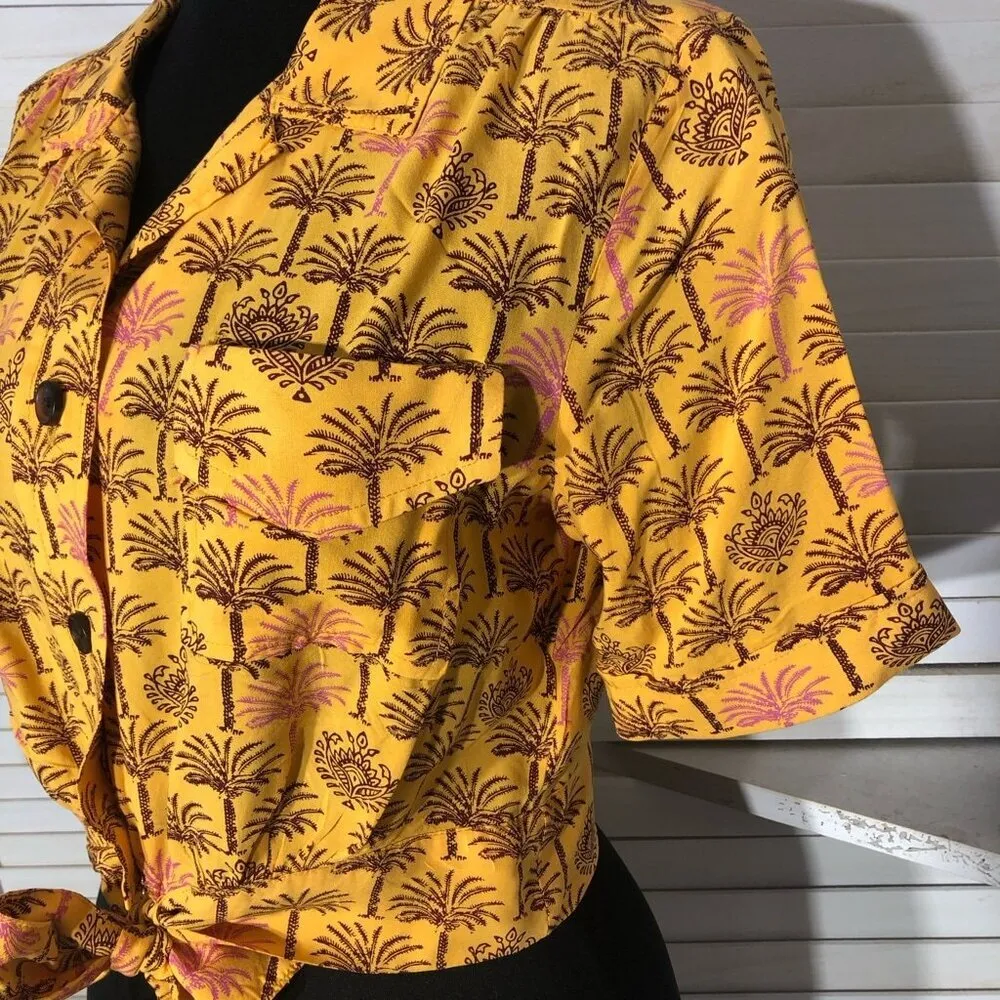 Urban Outfitters Hawaiian Crop Top Tropical Palm Print Small - Image 8