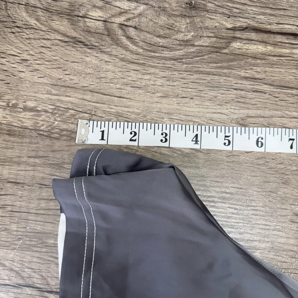 Free People in the ring shorts size medium NWT Gray - Image 9