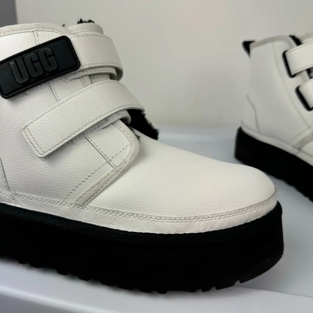 UGG Womens Neumel Platform Leather Boots Sz 6 White Straps Lined - Image 8