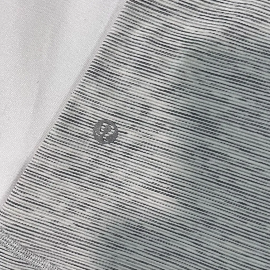 Lululemon Gray and Coral Women's Athletic Tank Top - Image 3