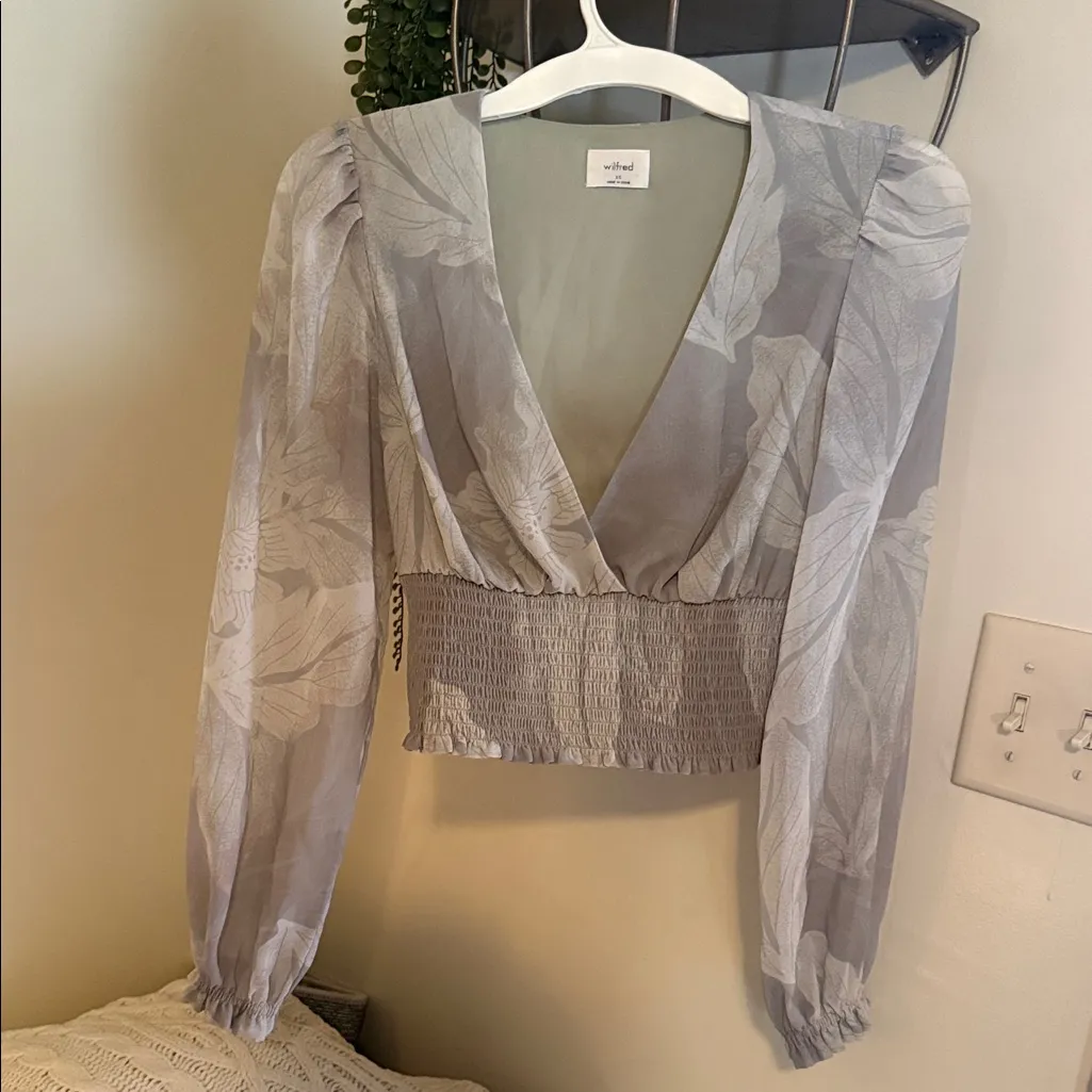 Aritzia Wilfred Genoa Blouse - Image 2