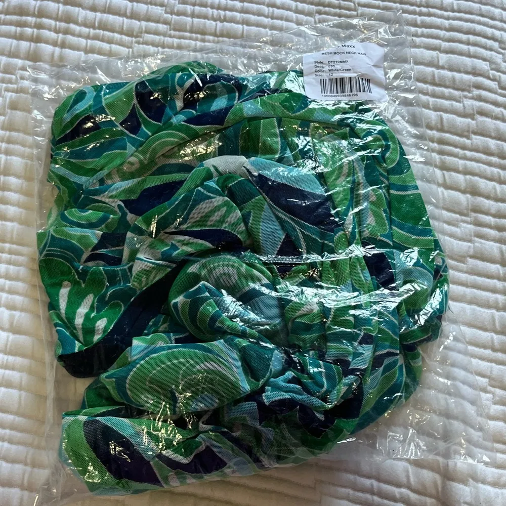 DONNA MORGAN MOCK NECK FLORAL SLEEVELESS DRESS - Image 5