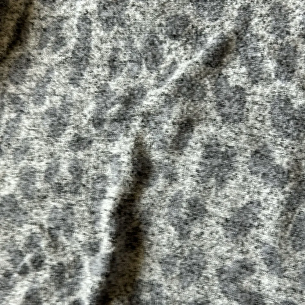 Buffalo David bitton gray leopard pullover - Image 3